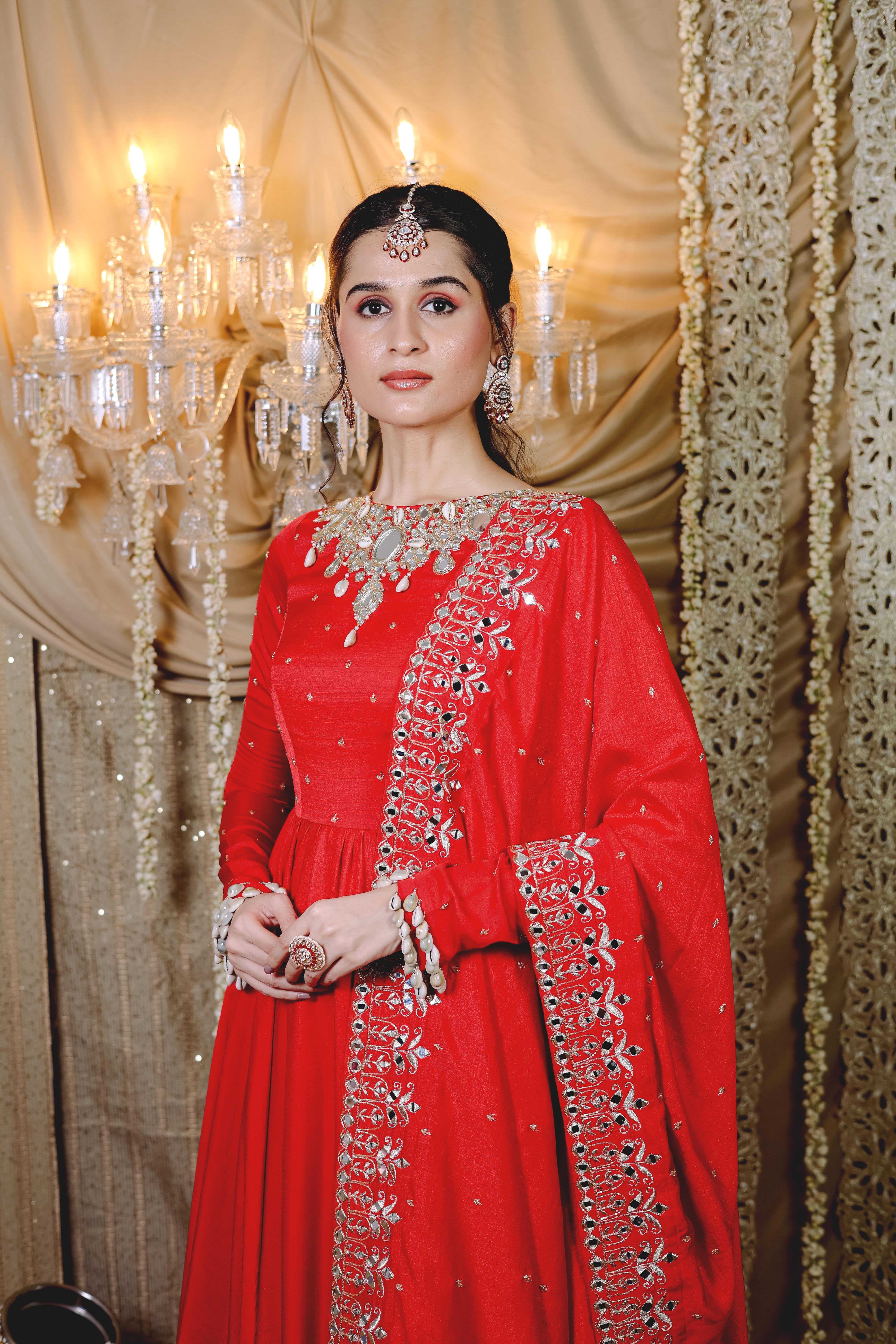 Red Embroidered Anarkali Dupatta Set (S)