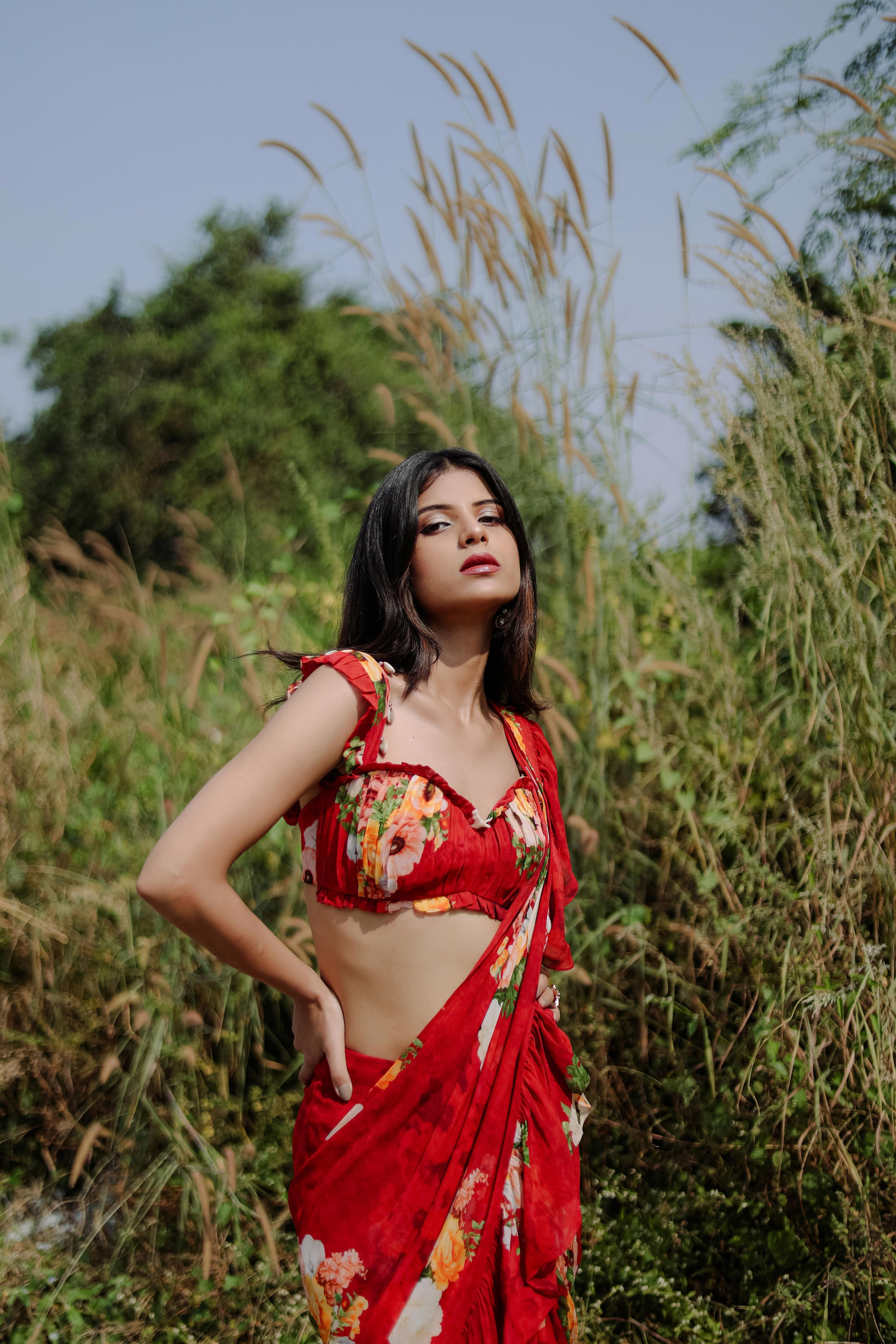 Red Floral printed Pre-Draped Ruffle Saree Set (S)