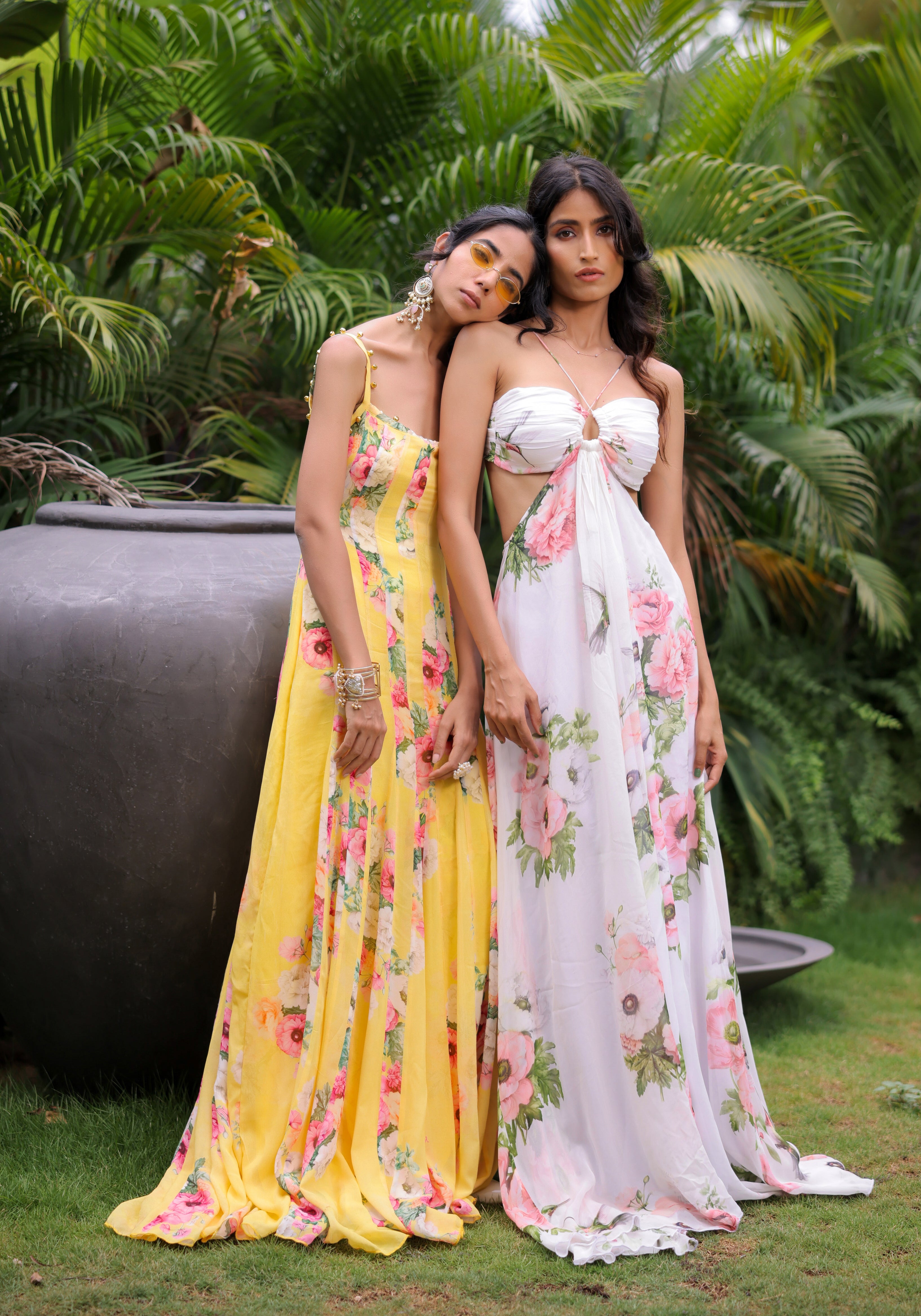 White Floral Printed Maxi Dress